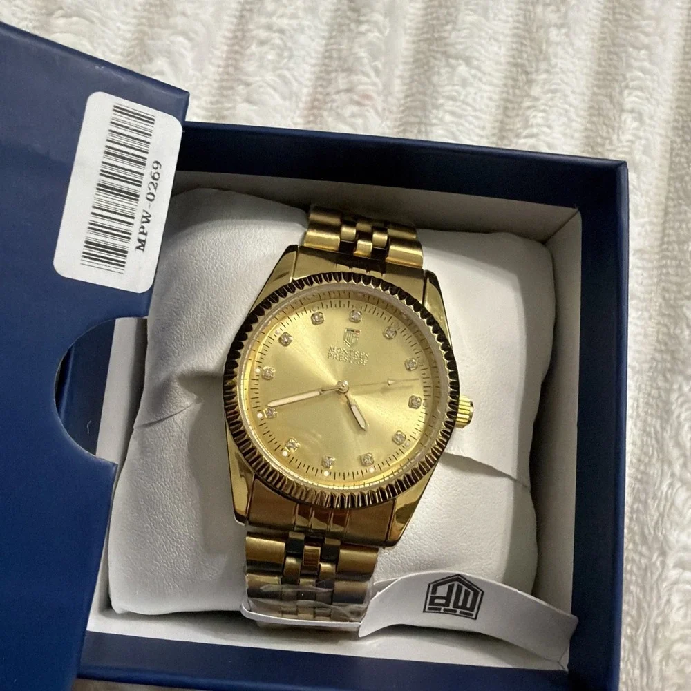 Montres Prestige by Invicta MPW-0269 Diamond Dial Gold-Tone 35mm Dress Watch
